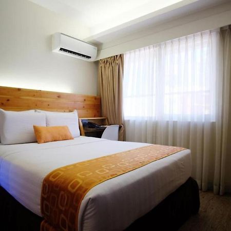Cuarto Hotels Cebu Екстериор снимка